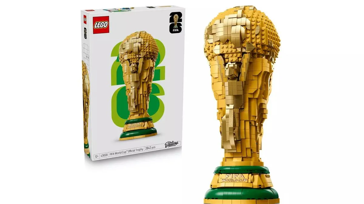 Replika Trofi Piala Dunia Lego 2.842 Balok Sentuh Harga Terendah